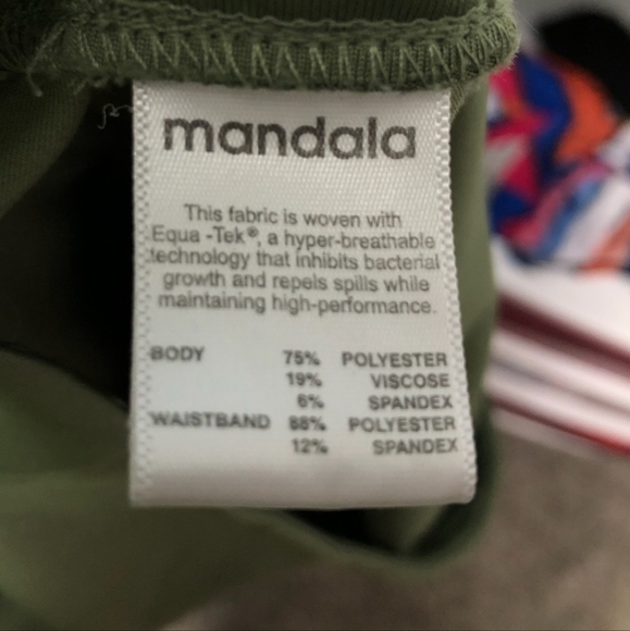 Mandala maternity cargo scrub pants - Picture 2 of 3